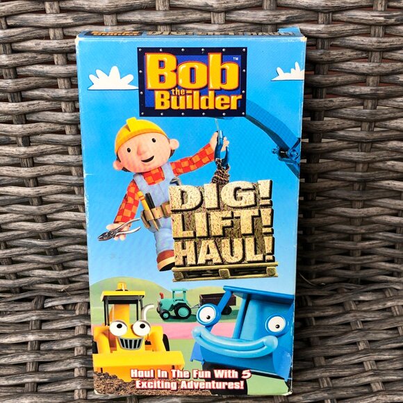 Bob the Builder Dig Lift Haul & Pets In A Pickle VHS Tapes Lot of 2 - Picture 2 of 7